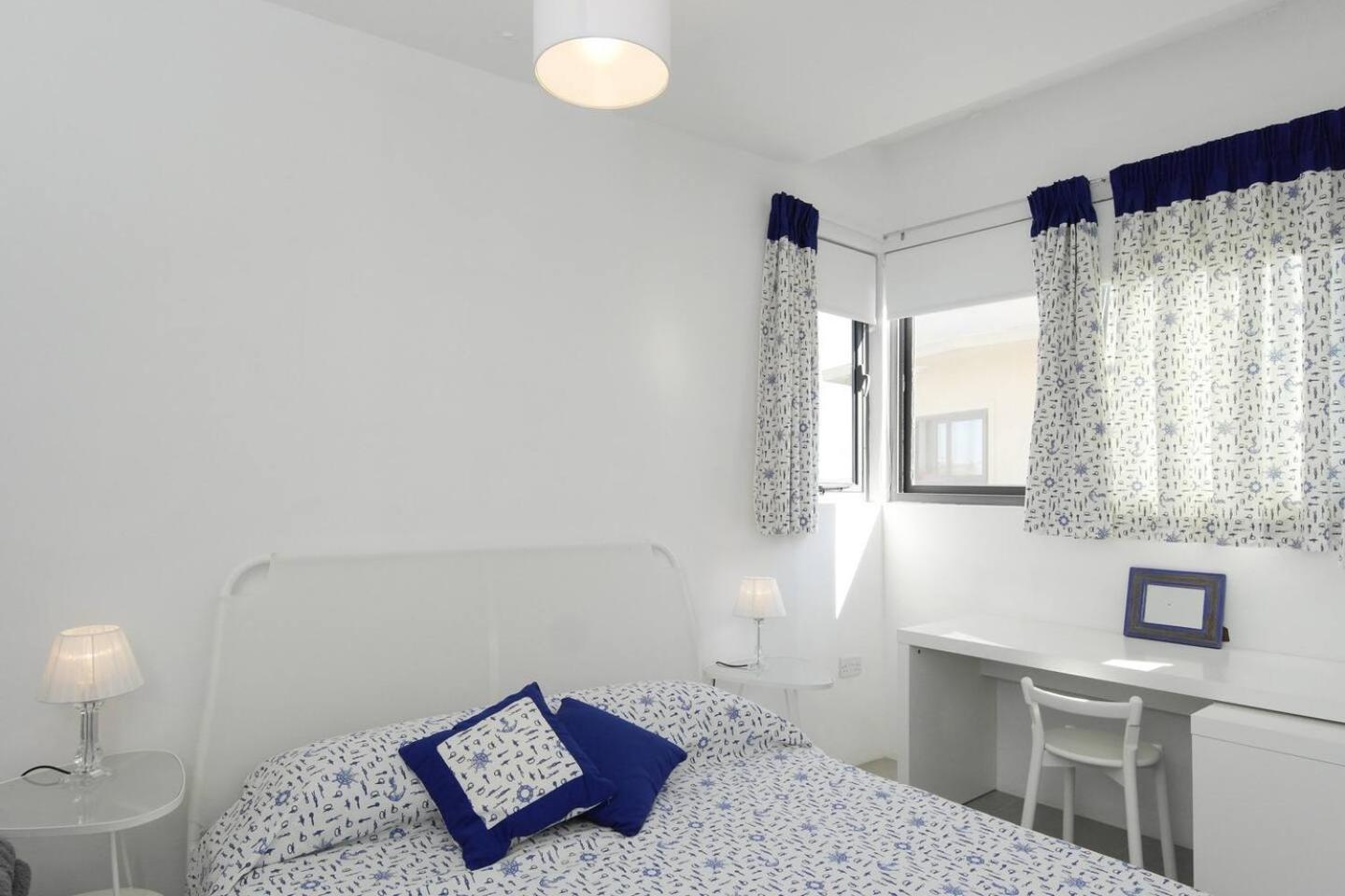 Mel 2 2bed Seaview In Ghadira By Homely