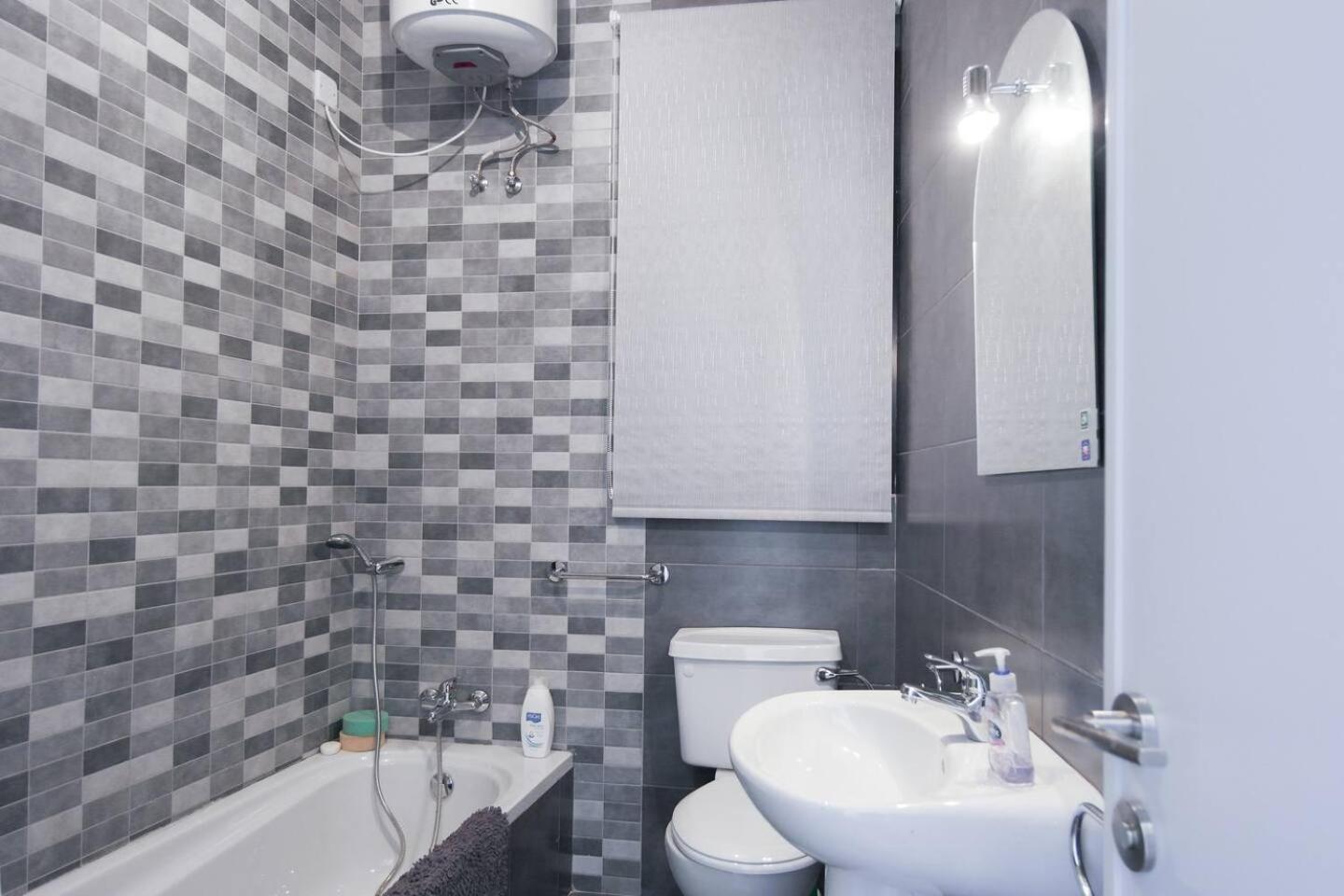 Mel 2 2bed Seaview In Ghadira By Homely Apartment *